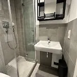 Apartment Metropolitan *