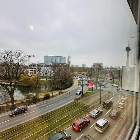 Metropolitan * Düsseldorf